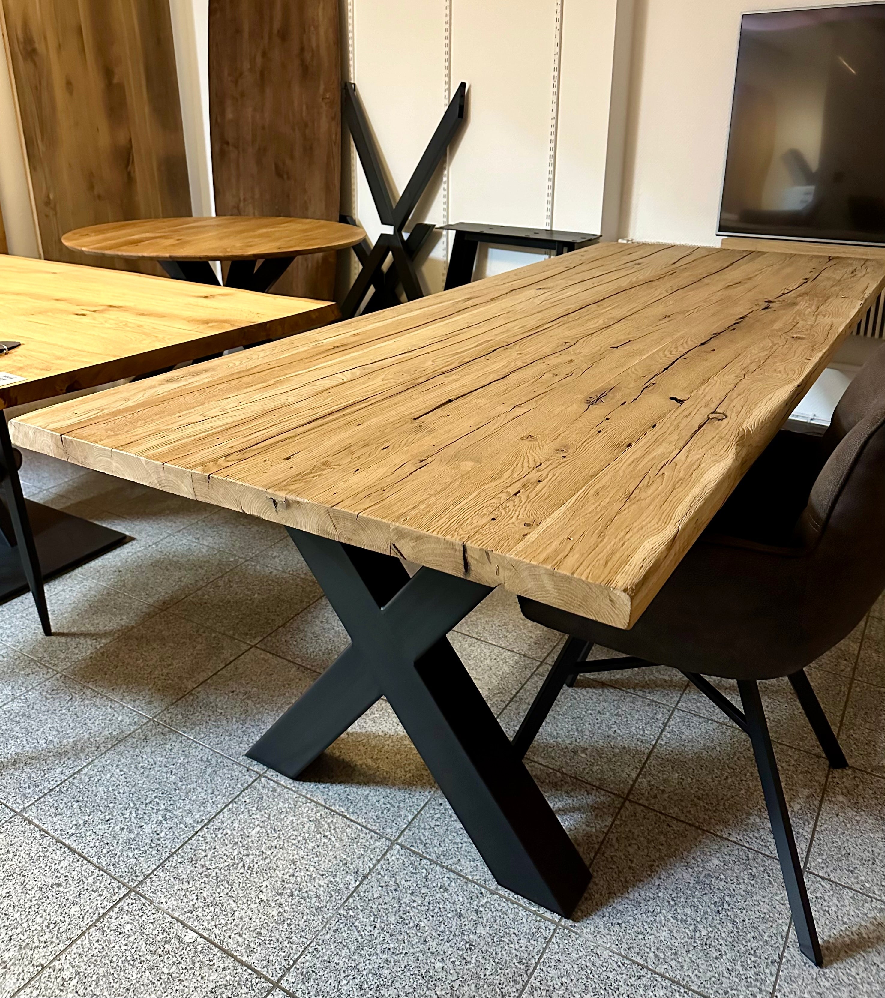 Alteiche Esstisch Kempen 250 cm mit Gestell Set